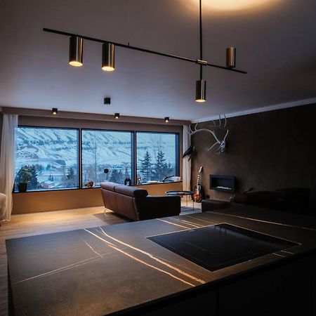Botnahlid Villa, Mountain And Town Views And Outdoor Sauna Seythisfjorthur Ngoại thất bức ảnh