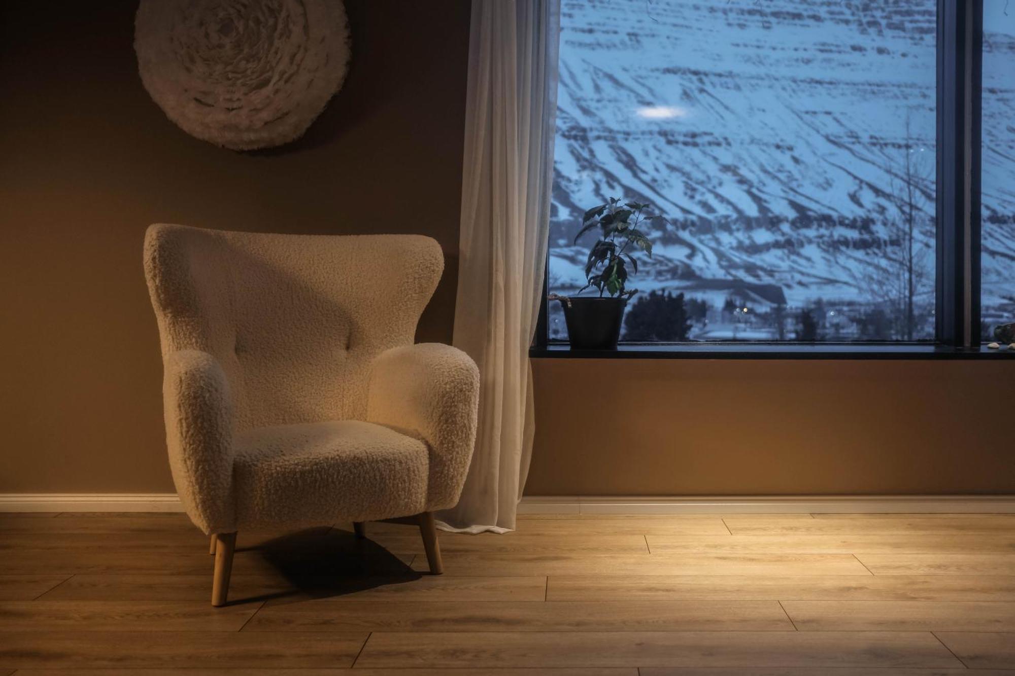 Botnahlid Villa, Mountain And Town Views And Outdoor Sauna Seythisfjorthur Ngoại thất bức ảnh